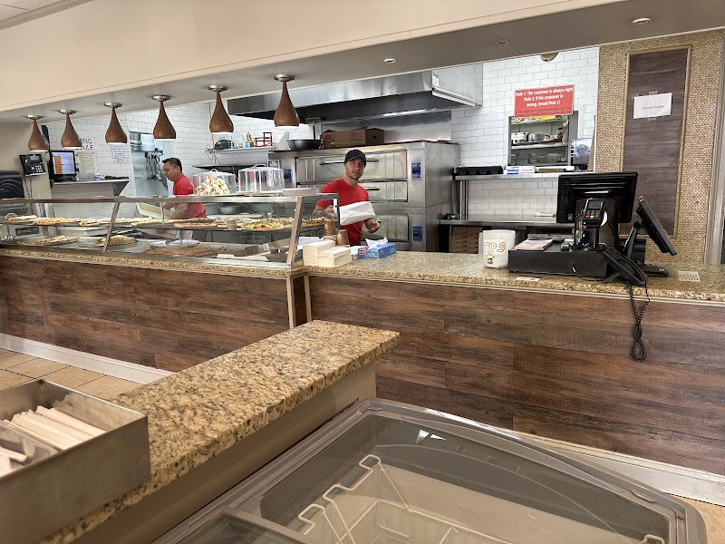 La Familia Pizza & Pasta of Pound Ridge photo 4