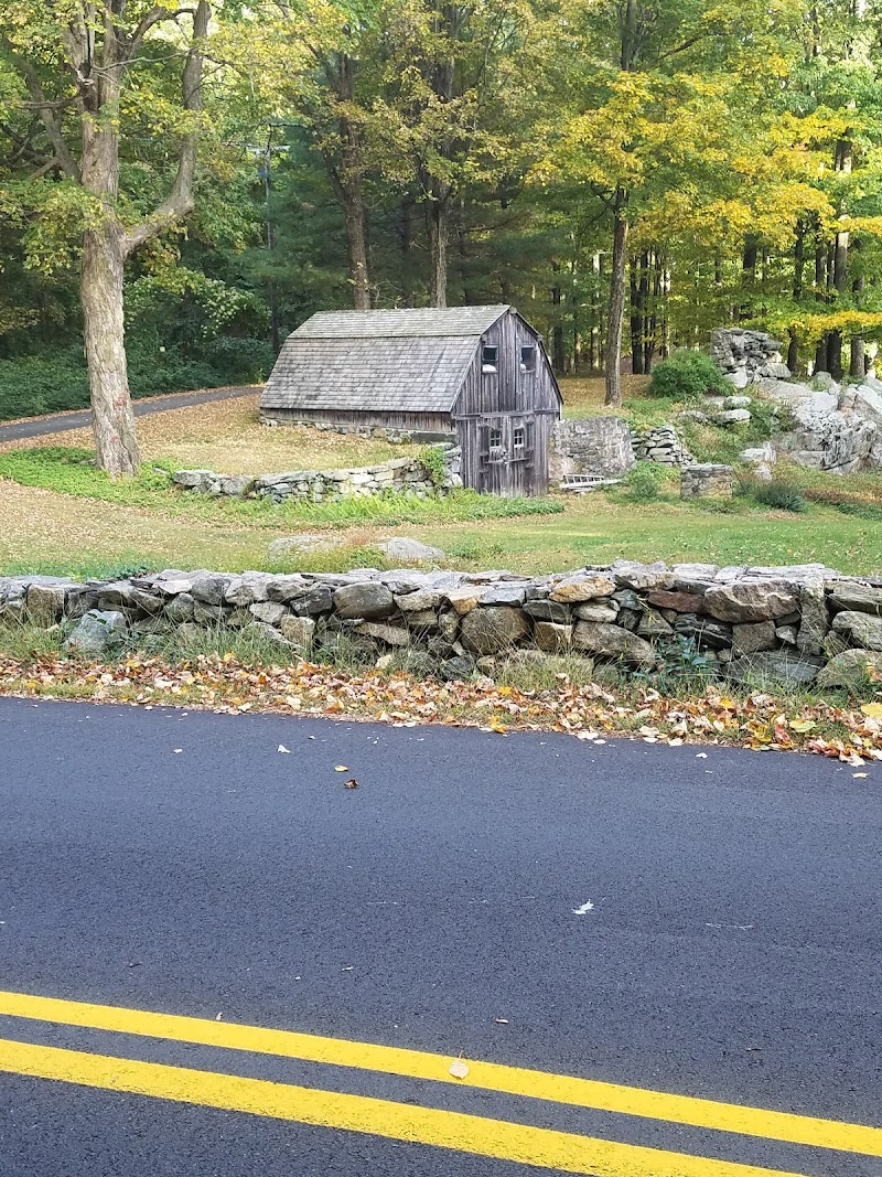 Sachem Hill Field photo 3