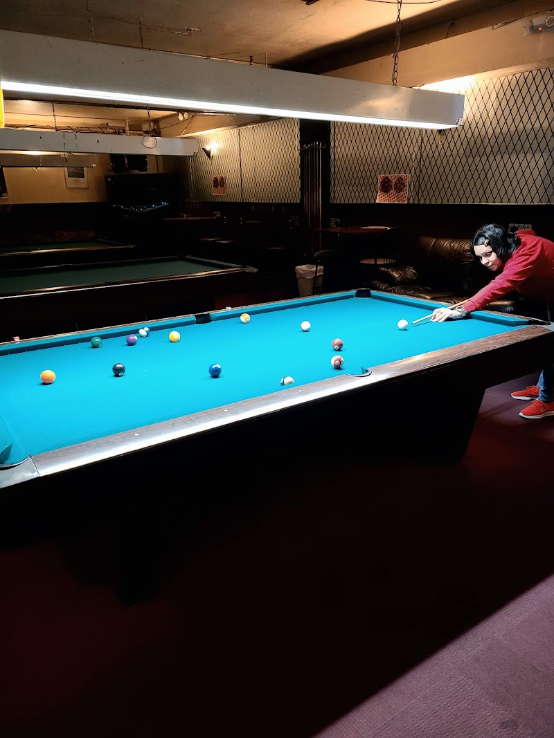 Cafe Billiards Club photo 2