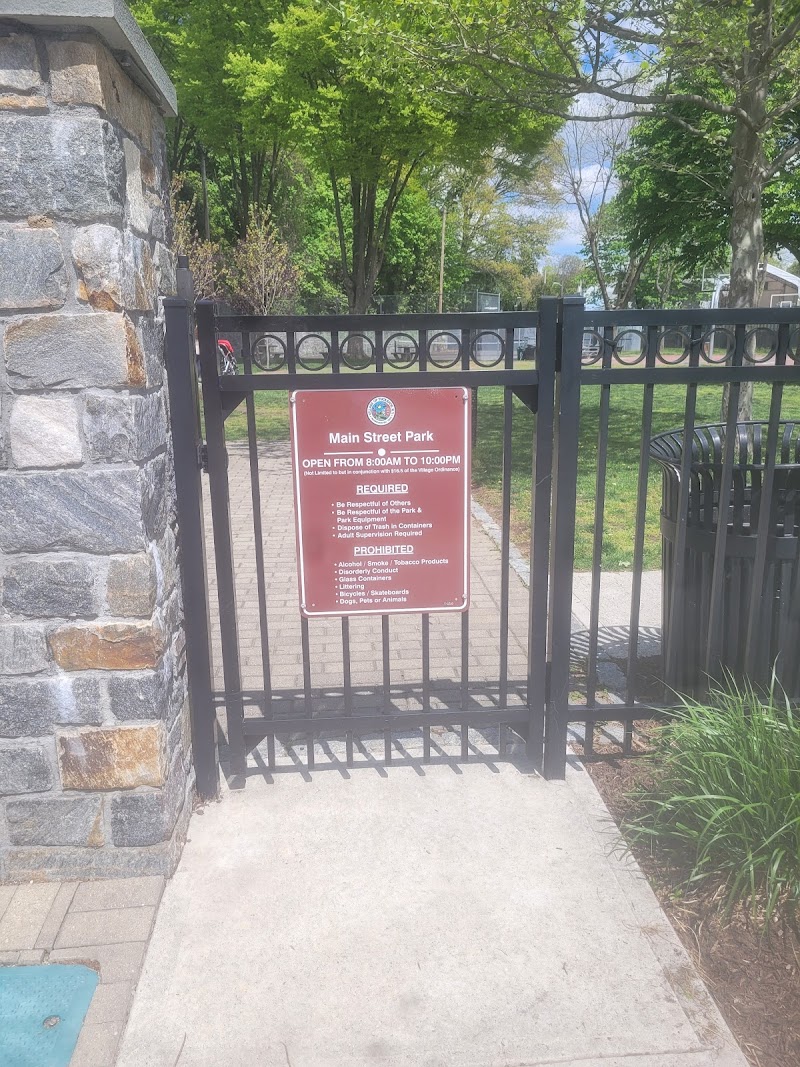 Main Street Park photo 3