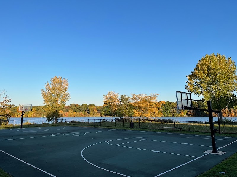 Lake Meahagh Park photo 2