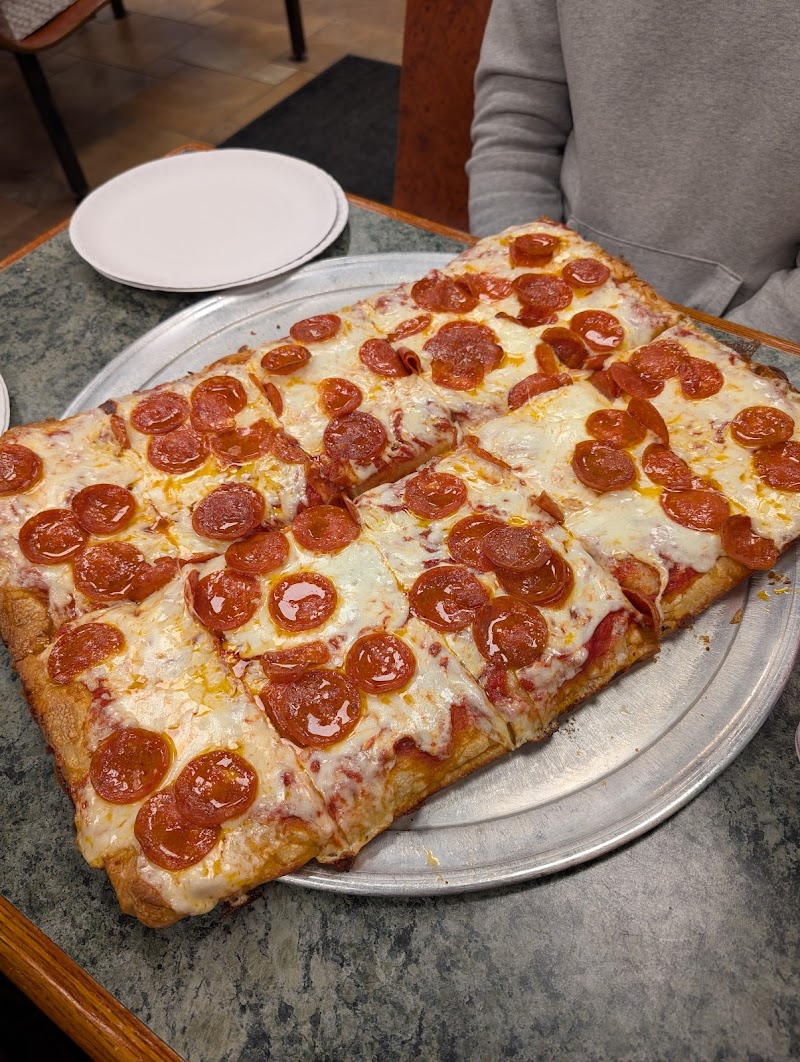 Sal's Pizza Mamaroneck photo 5