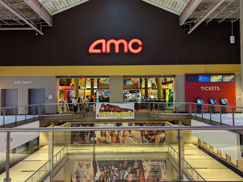 AMC Palisades 21 photo 2