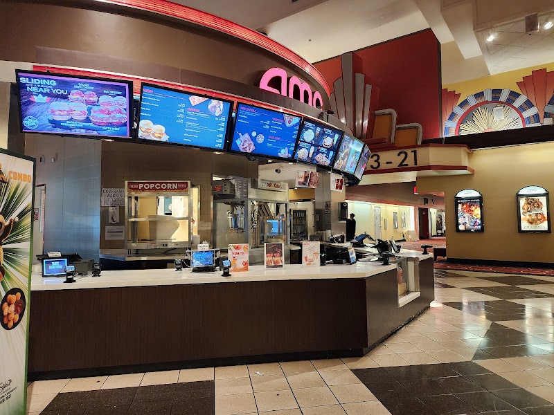 AMC Palisades 21 photo 4
