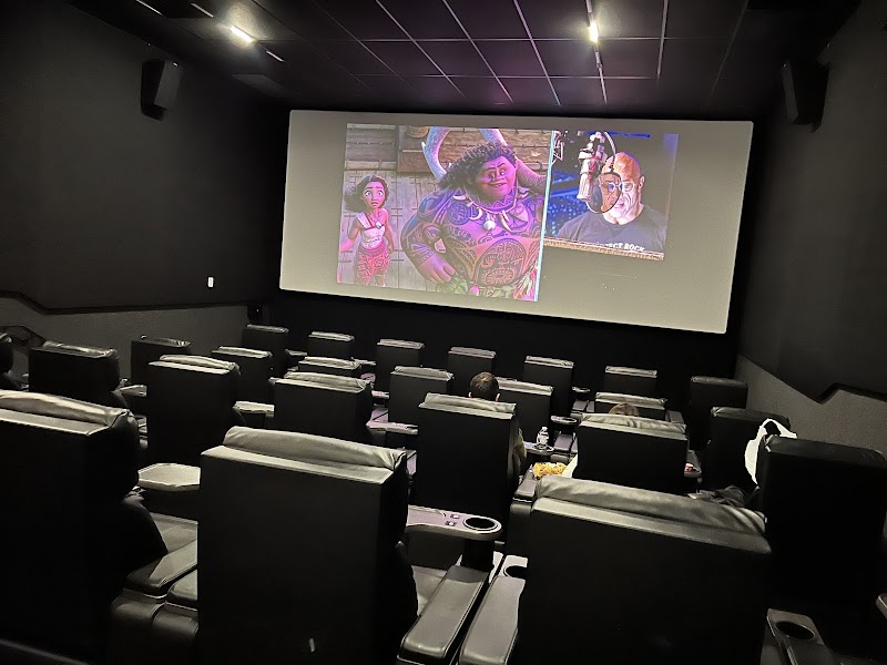 Mamaroneck Cinemas photo 3