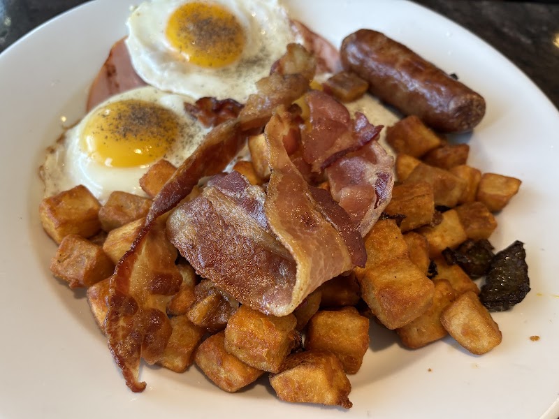 Mamaroneck Diner & Pizza Restaurant photo 5