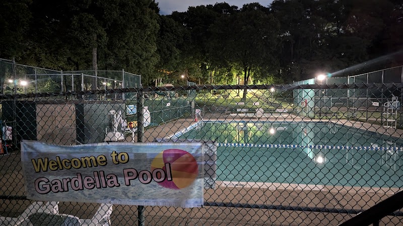 Gardella Park Pool photo 2