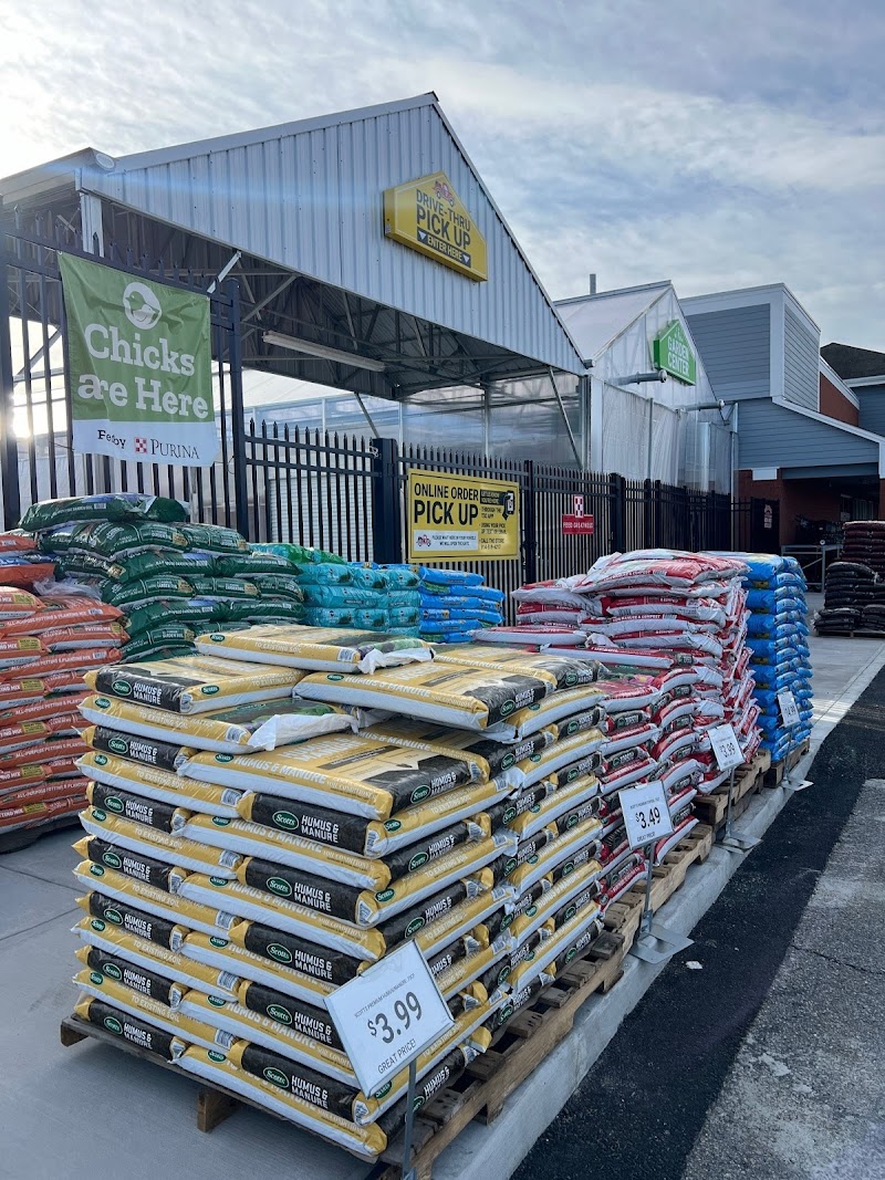 Garden Center at Tractor Supply photo 4