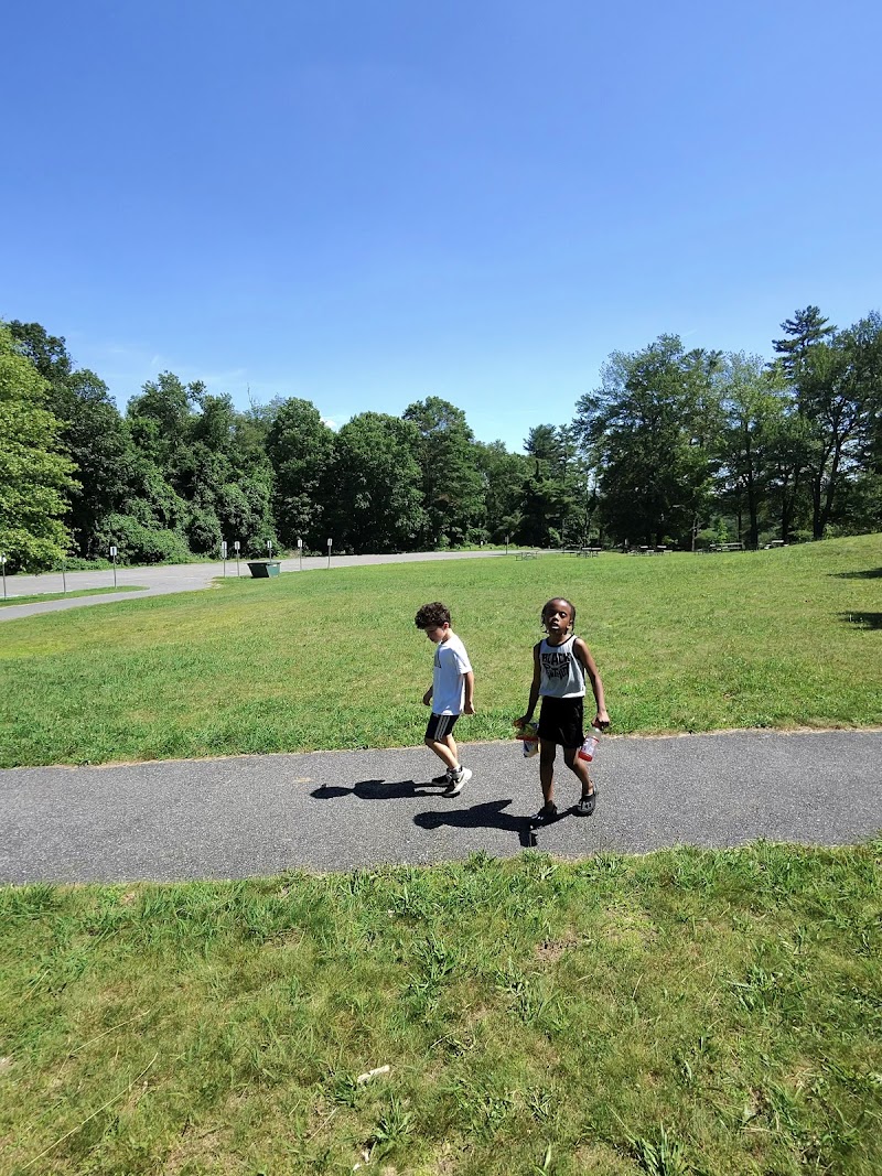 FDR Park Lot 6 Playground photo 3