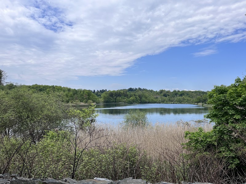 Tarrytown Lakes Park photo 2