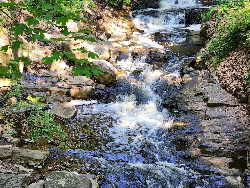 Tarrytown Riverwalk photo 2