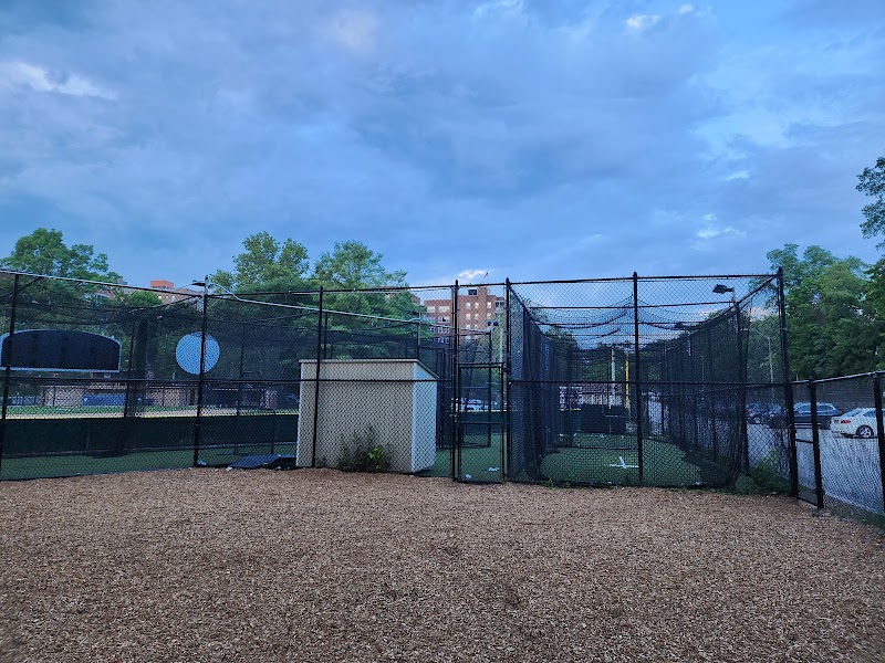 Garth Road Park photo 3