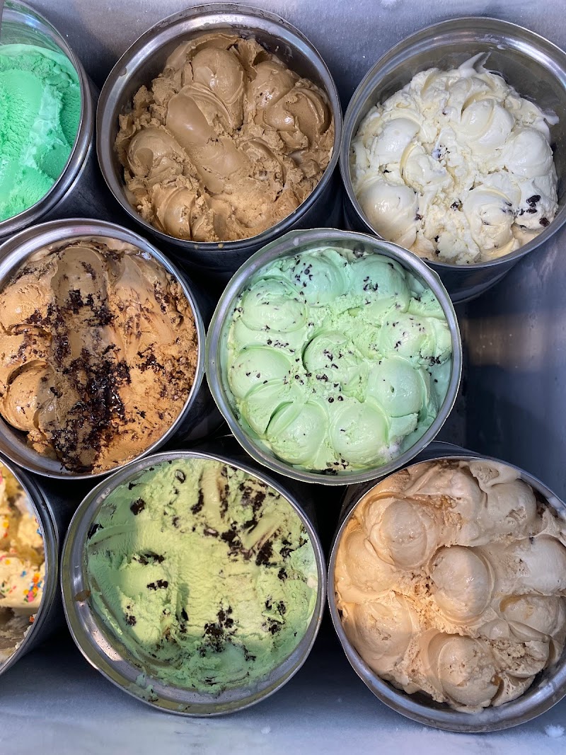 Carvel photo 3