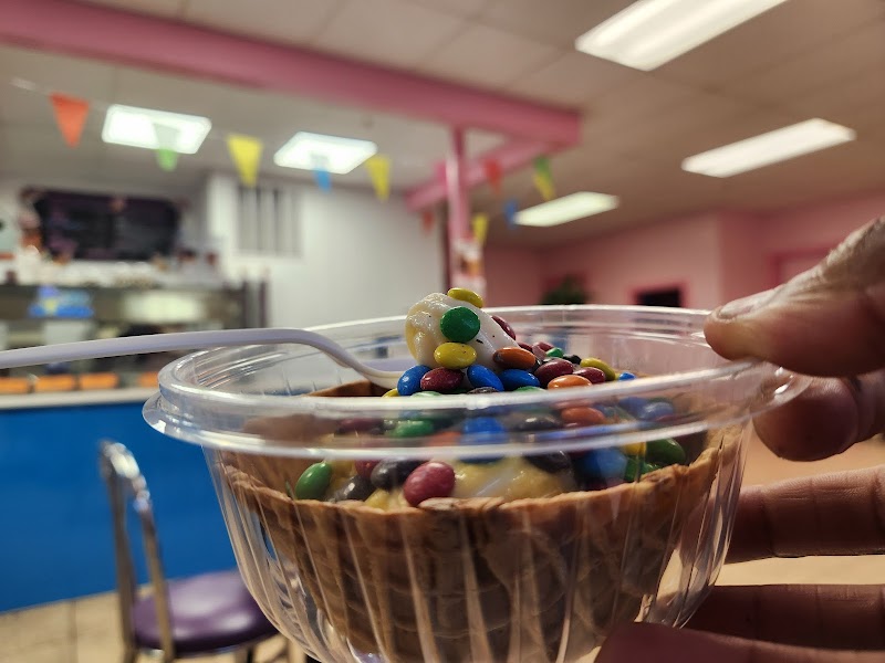 Mary's Ice Cream Shop at the Circle photo 2