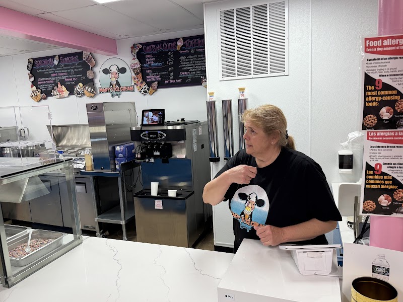 Mary's Ice Cream Shop at the Circle photo 4