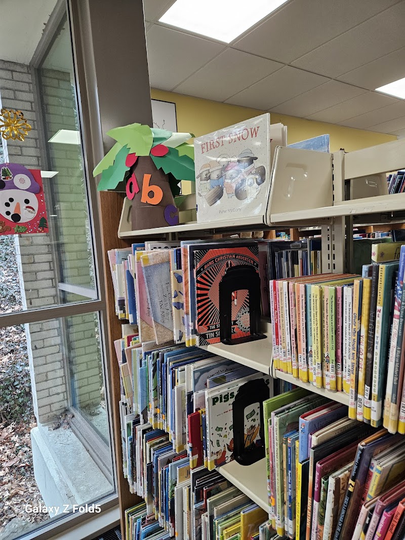 Eastchester Public Library photo 4