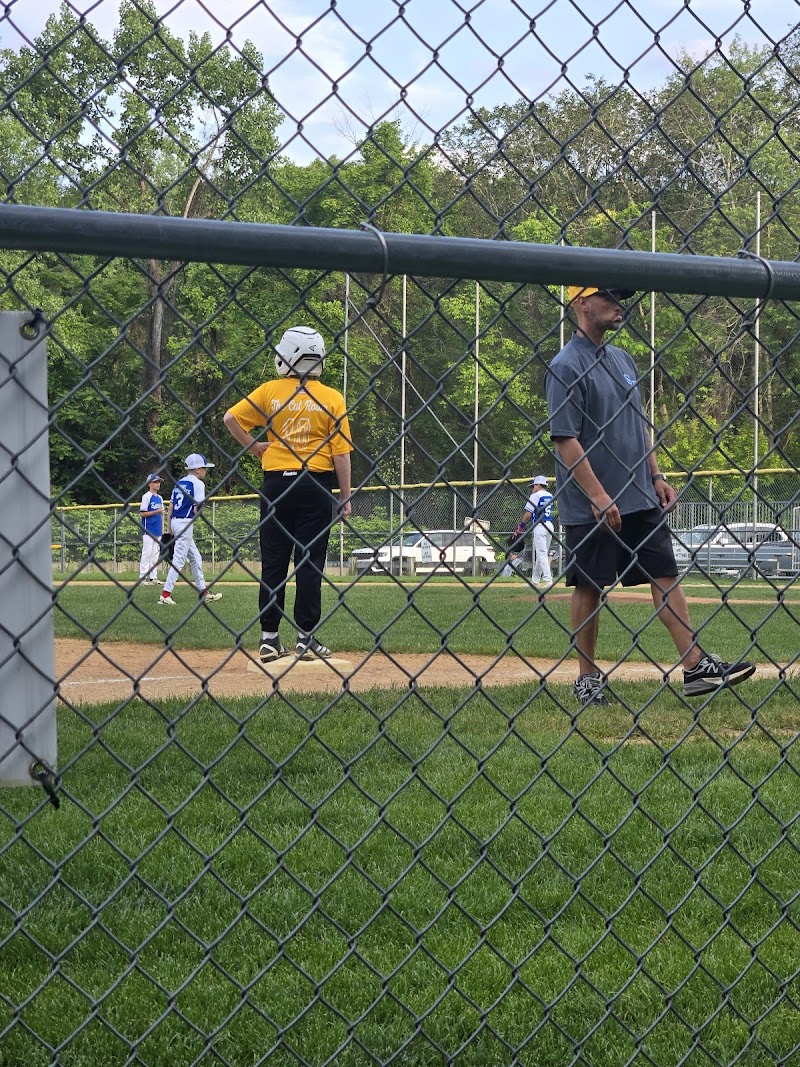 Pat Henry Field photo 2