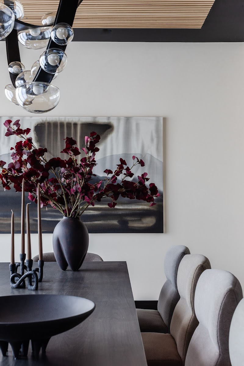 Tate Art Edit - Luxury Art Consultant Greenwich, CT photo 4