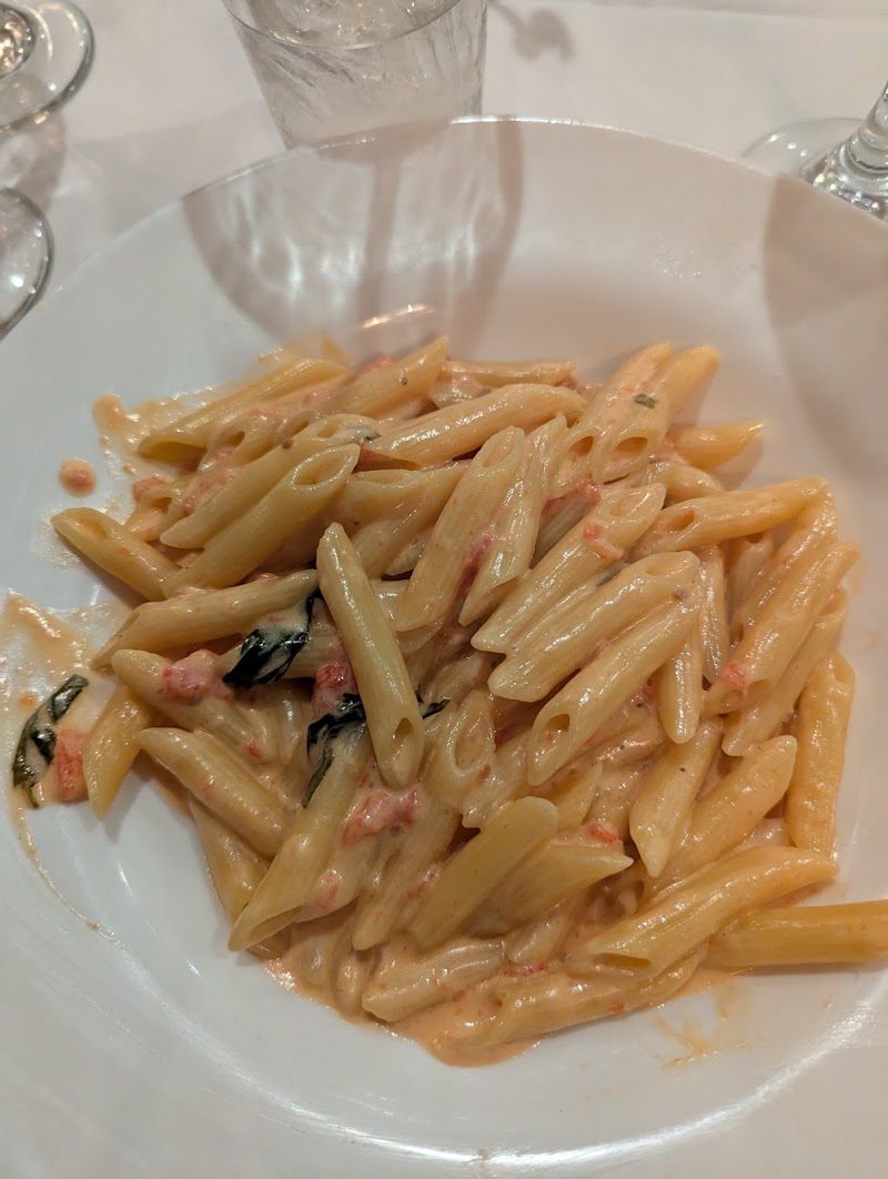 Gavi Restaurant photo 4