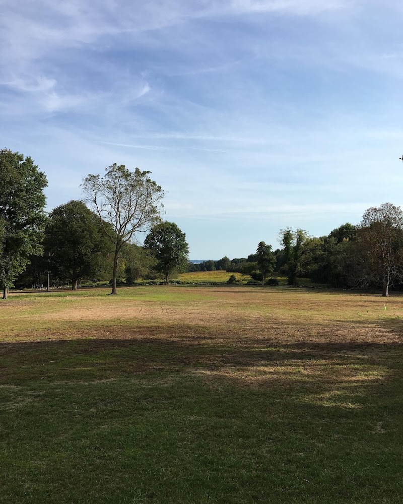 Jay Estate photo 3