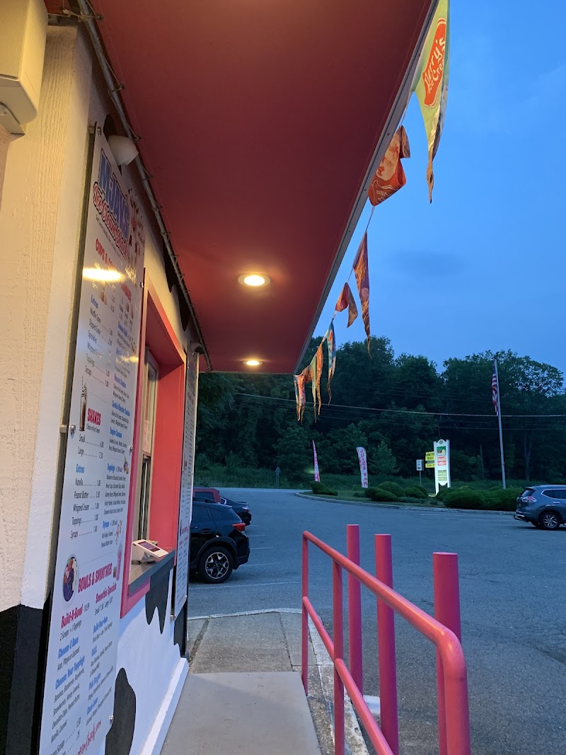MJays Ice Cream Shack photo 4