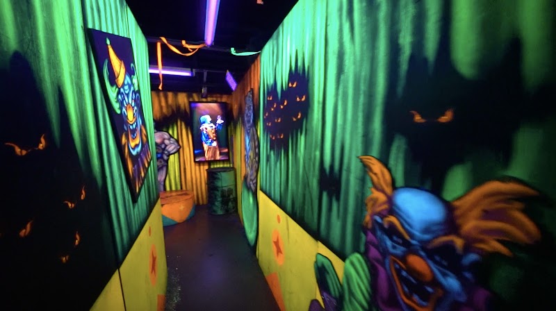 BAYVILLE SCREAM PARK photo 4