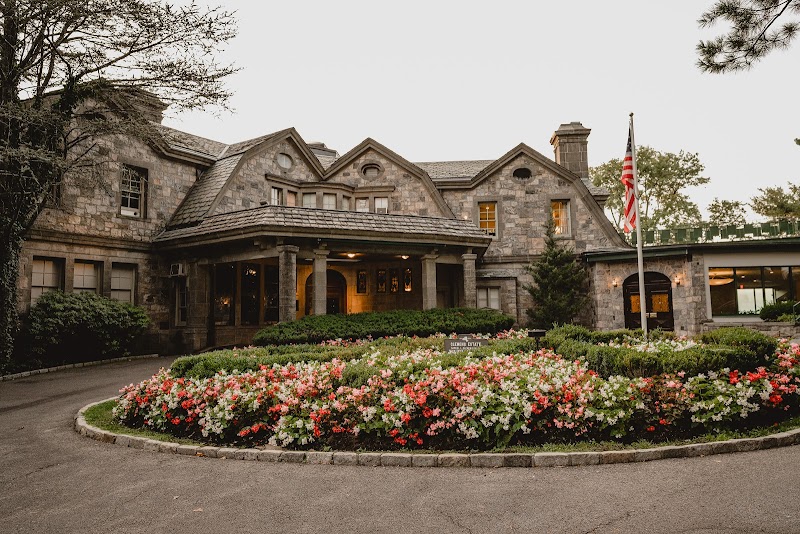 Abigail Kirsch at Tappan Hill Mansion photo 3