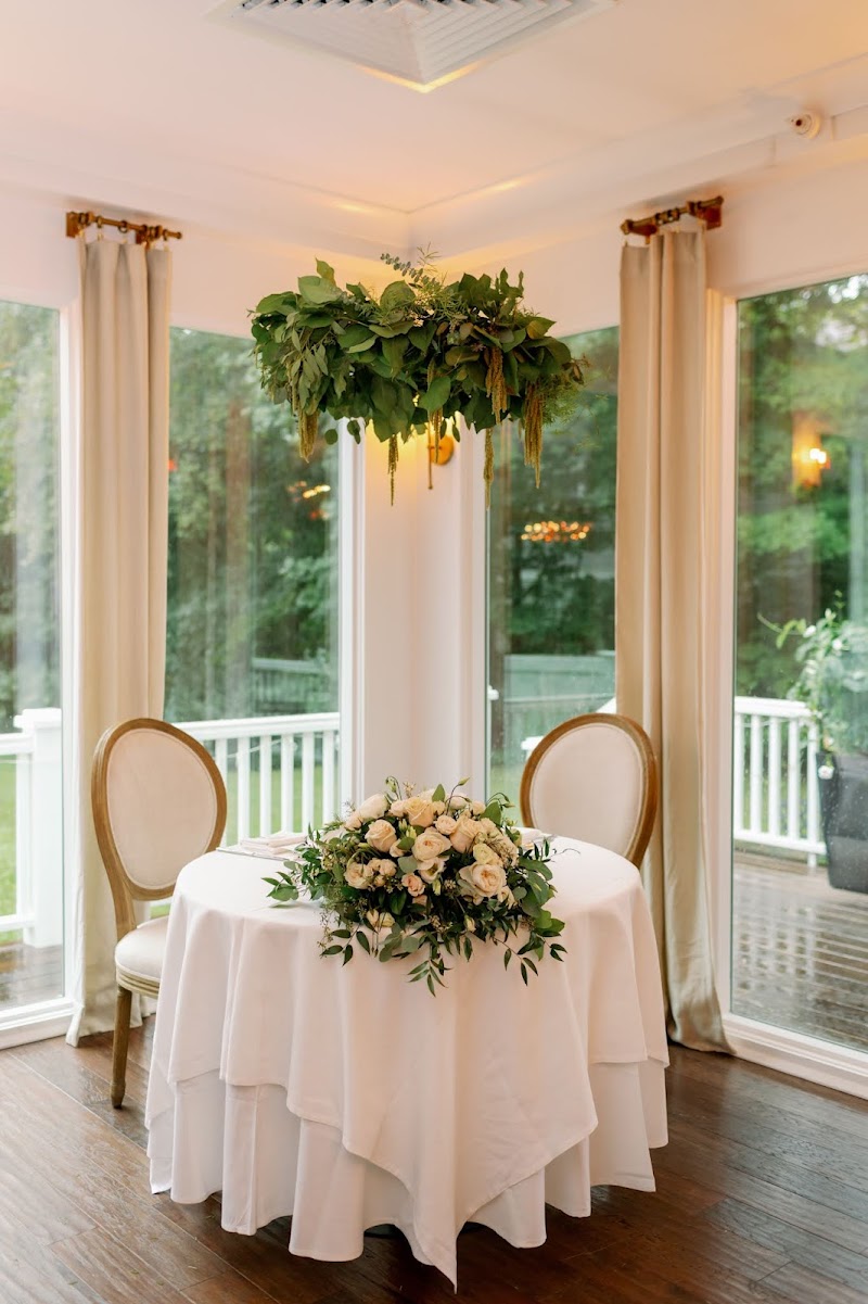 Bedford Village Flower Shoppe photo 5