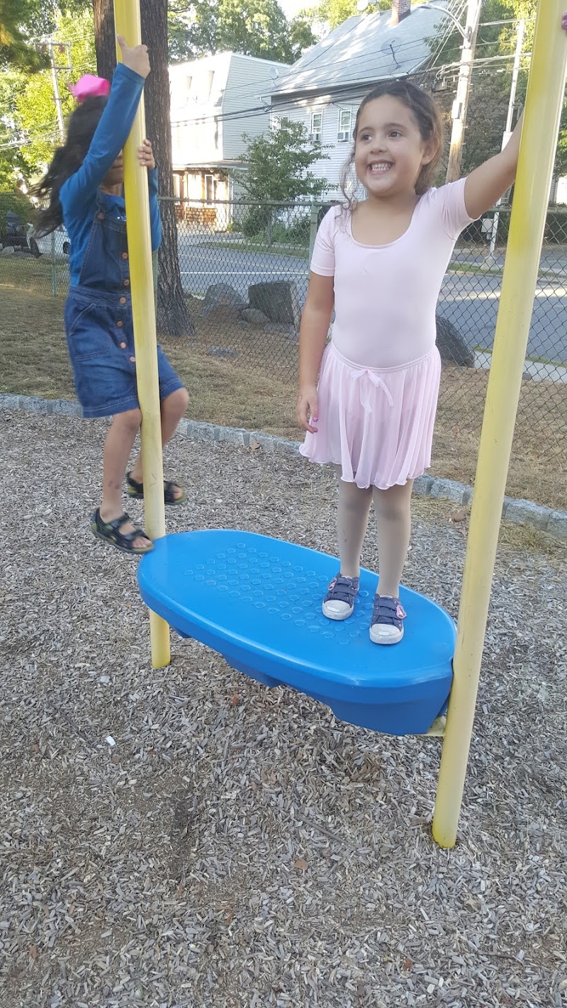 Jefferson Avenue Park photo 2