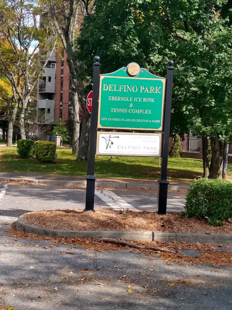 Delfino Park photo 5