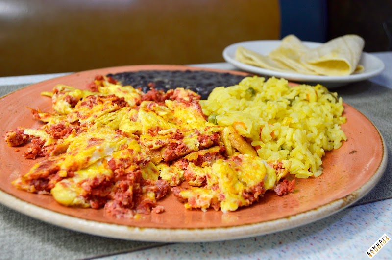 Pelham Diner and Grill photo 5