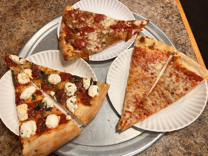 Pelham Pizza photo 3