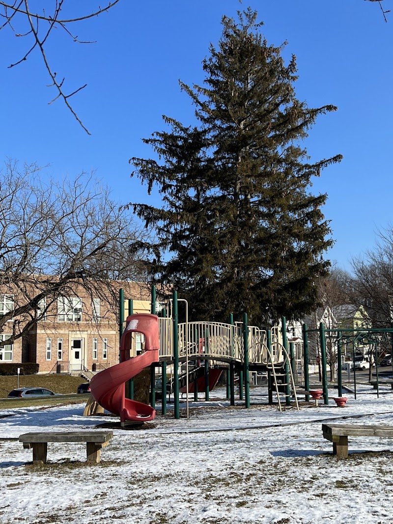 Nelson Sitting Park photo 4