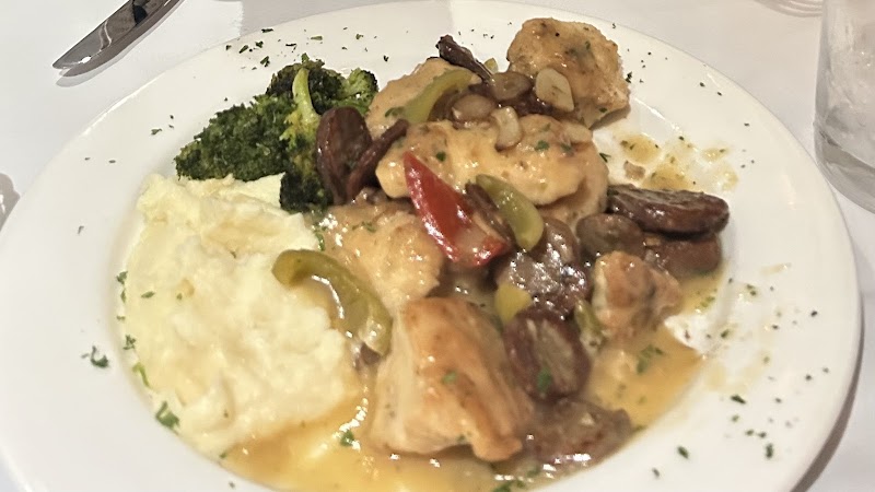 Lenny's Seafood & Steakhouse photo 2