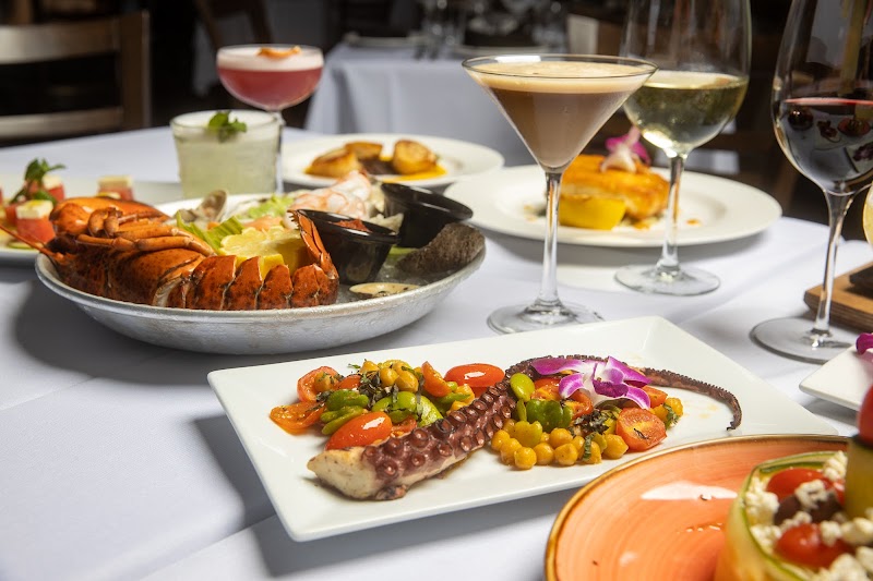 Mentor’s Mediterranean Steakhouse photo 2