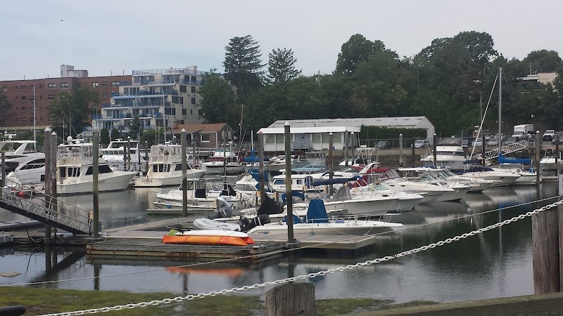 Neptune Marina photo 2