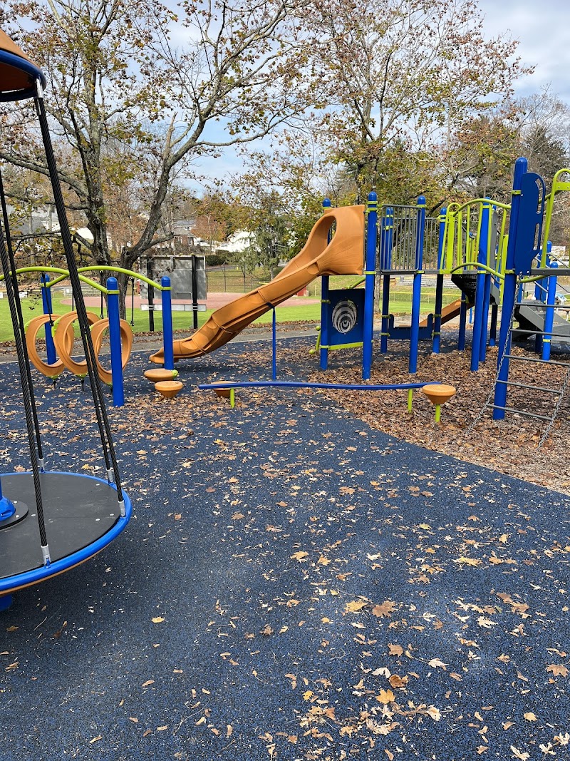 Veterans Memorial Park photo 2
