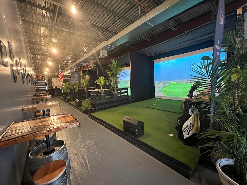 Challenger Bay Indoor Golf & Sports Bar photo 2