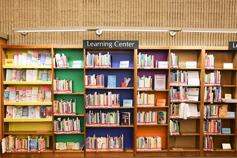 Chappaqua Library photo 5