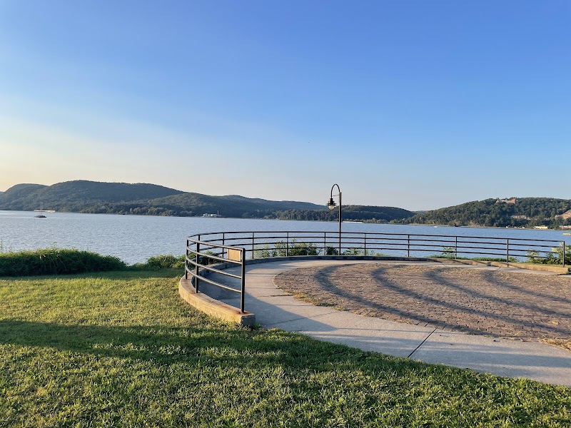 Charles Point Park photo 2