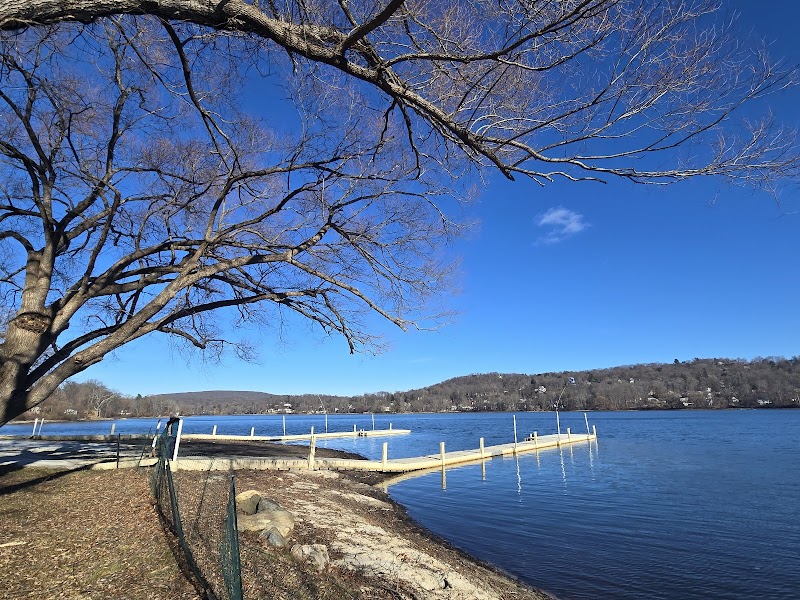 Charles Point Park photo 5