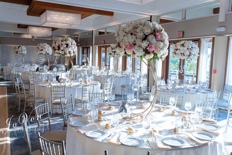 The Crescent Beach Club photo 3