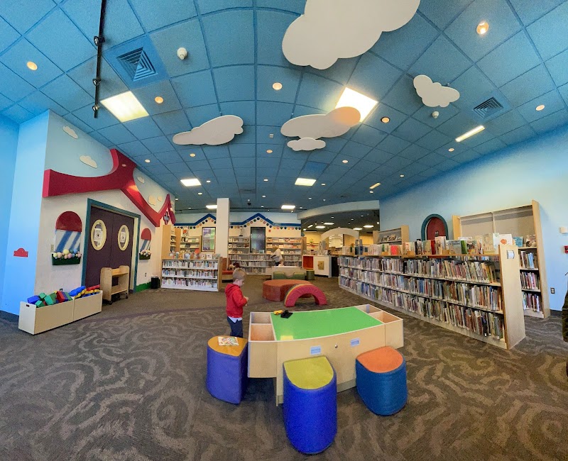 White Plains Public Library photo 4