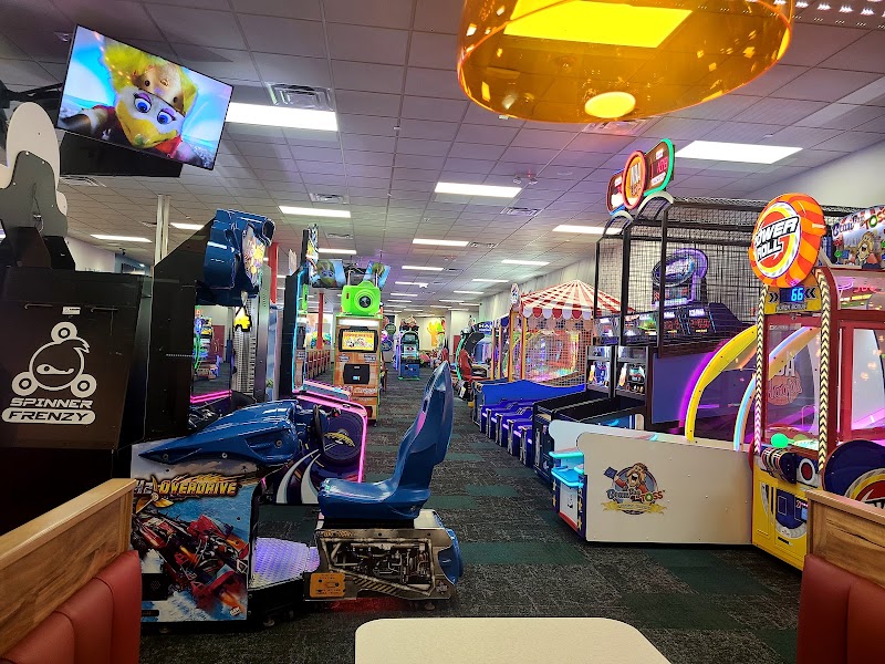 Chuck E. Cheese photo 3