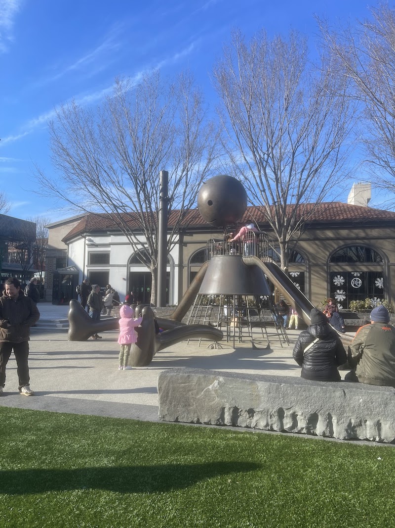 Ridge Hill Playground photo 2