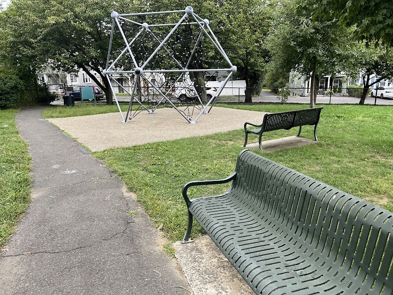 William Street Park & Playground photo 3