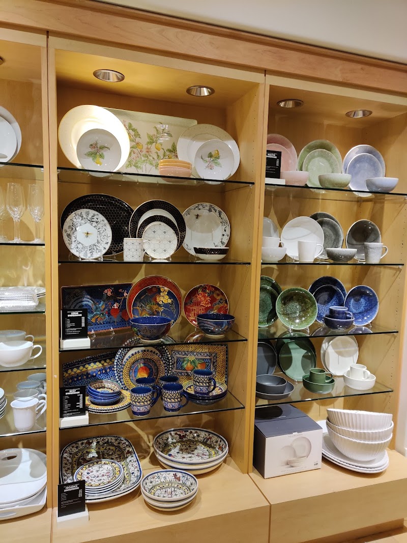 Williams-Sonoma photo 3