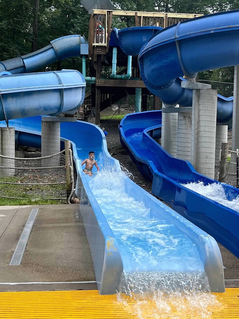 Wilson's Woods Swimming Pool photo 2