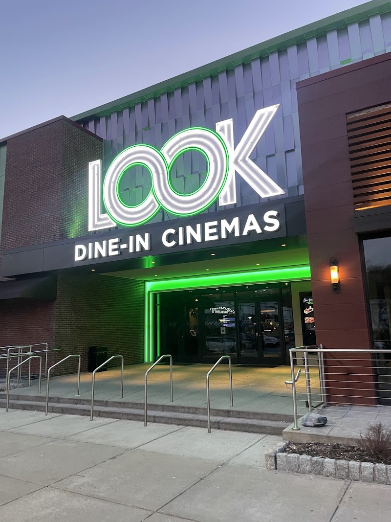 LOOK Dine-In Cinemas photo 2