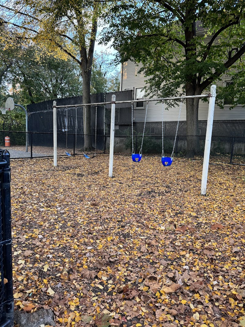 Fisher Park photo 4